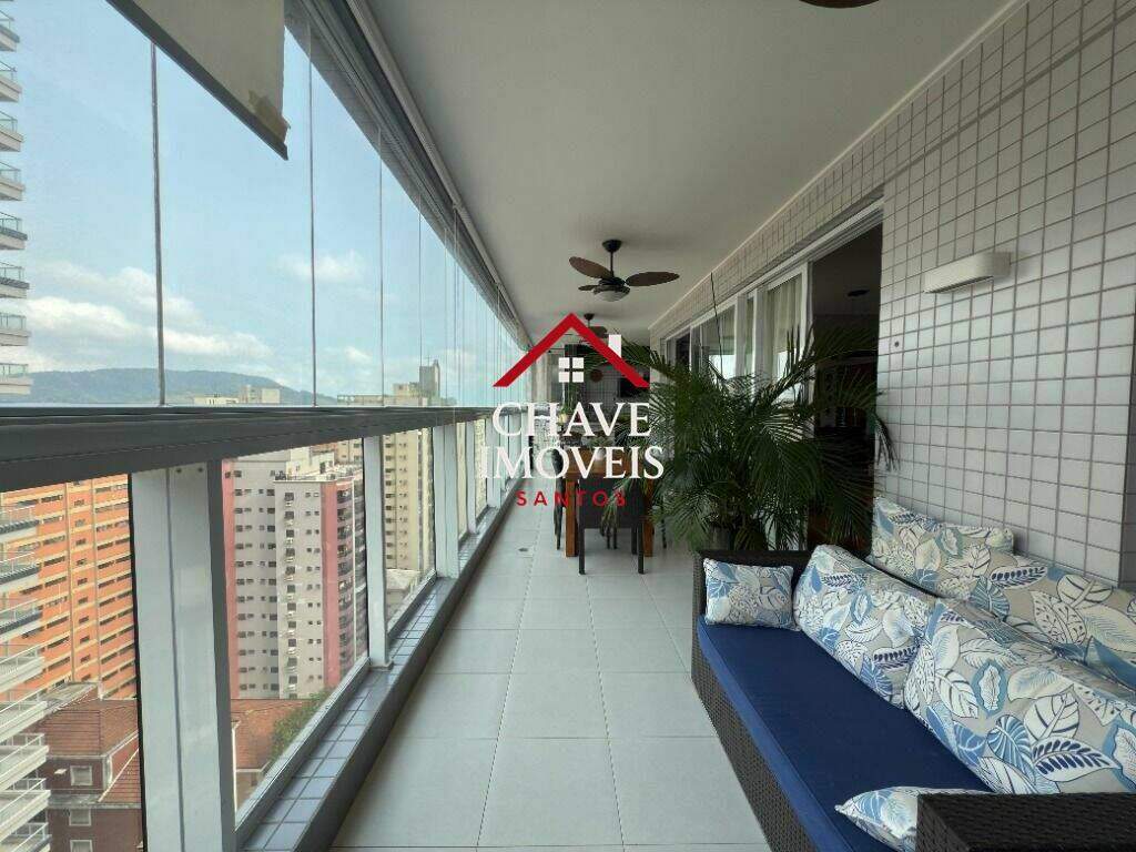 Apartamento à venda no Embaré: 