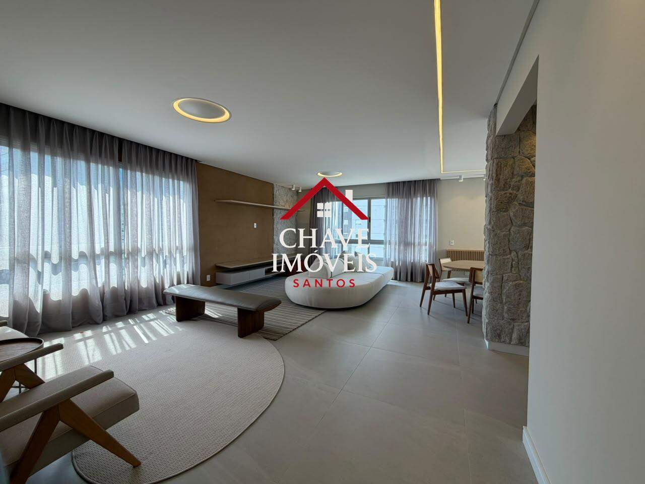 Apartamento à venda no Embaré: 