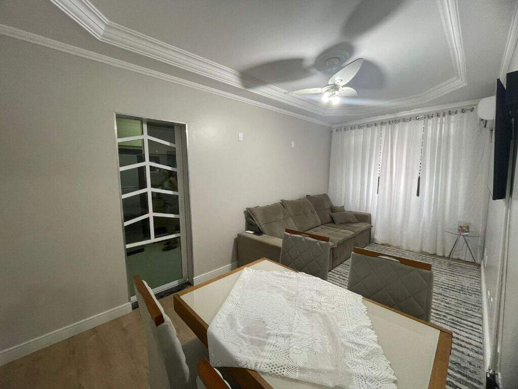 Apartamento à venda no Embaré: 