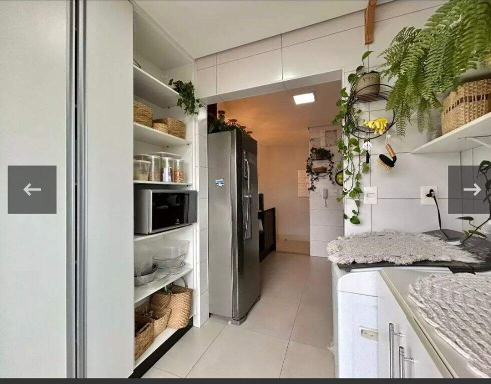 Apartamento à venda no Embaré: 