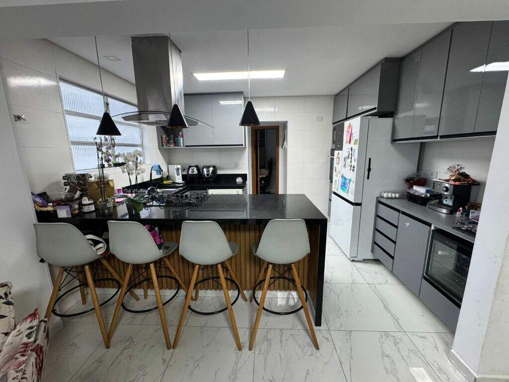 Apartamento à venda no Campo Grande: 