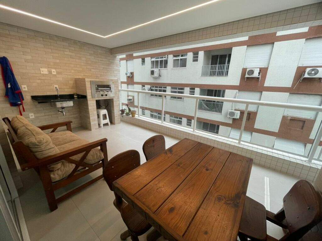 Apartamento à venda no Embaré: 