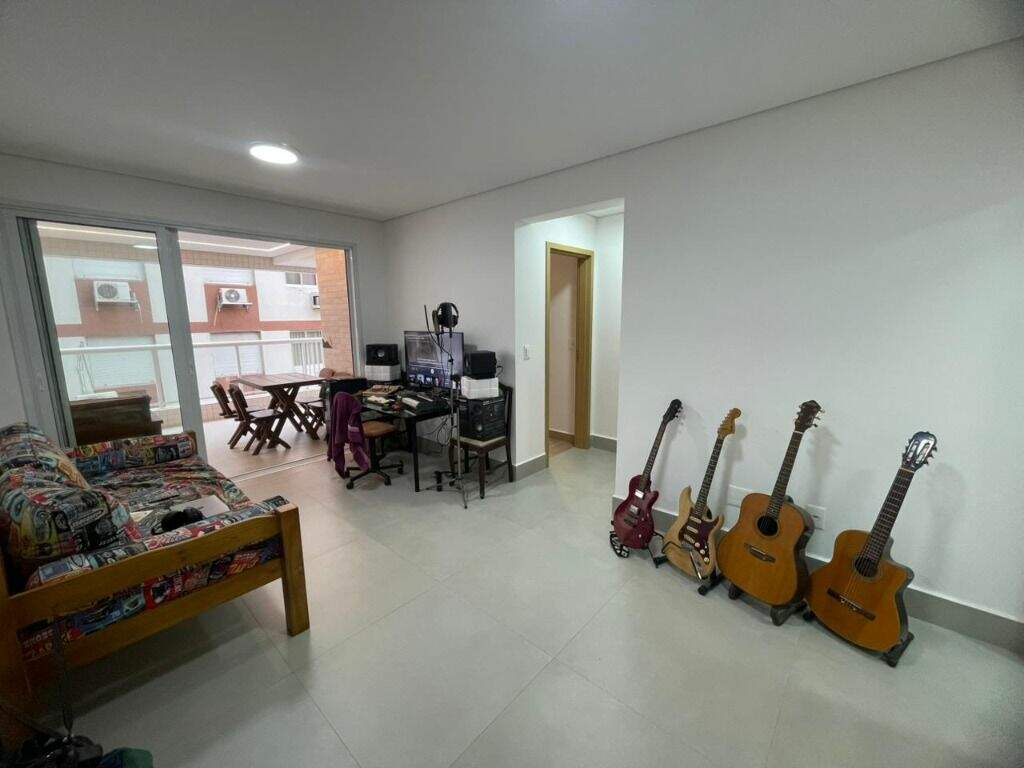 Apartamento à venda no Embaré: 