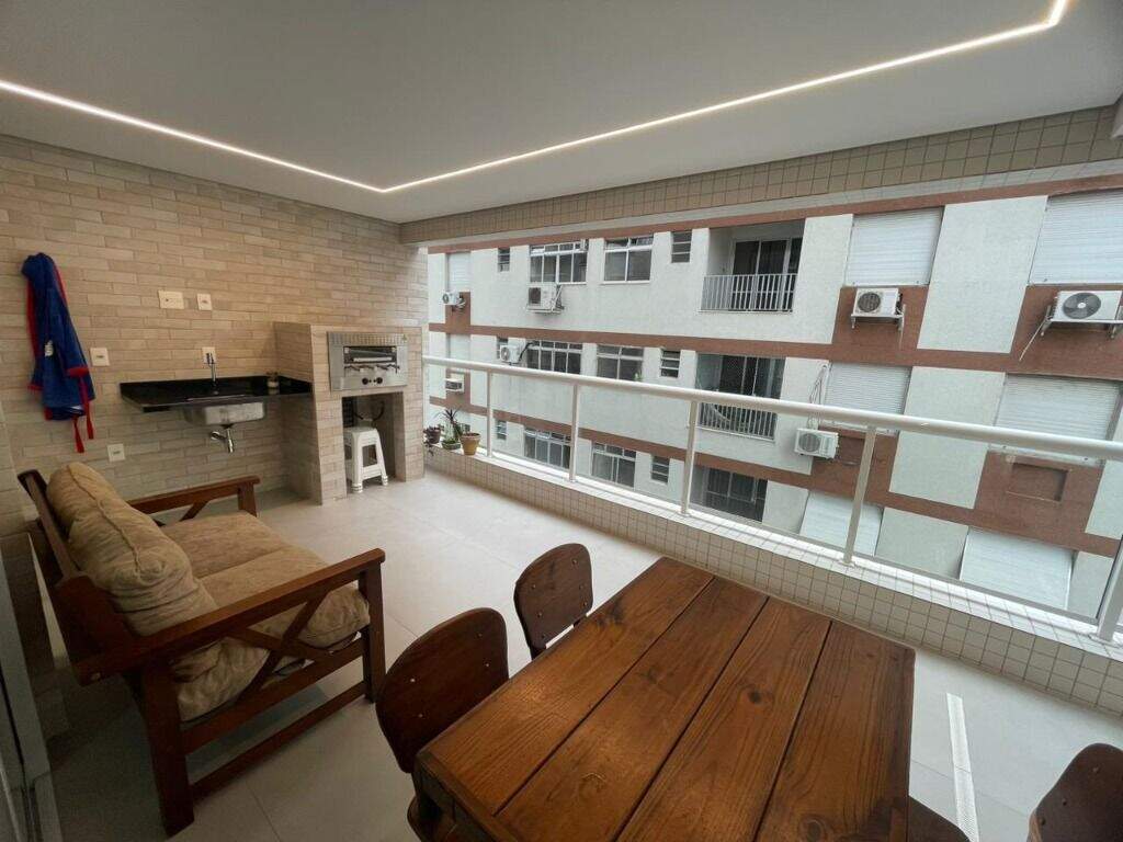 Apartamento à venda no Embaré: 