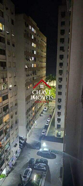 Apartamento para aluguel no Embaré: 