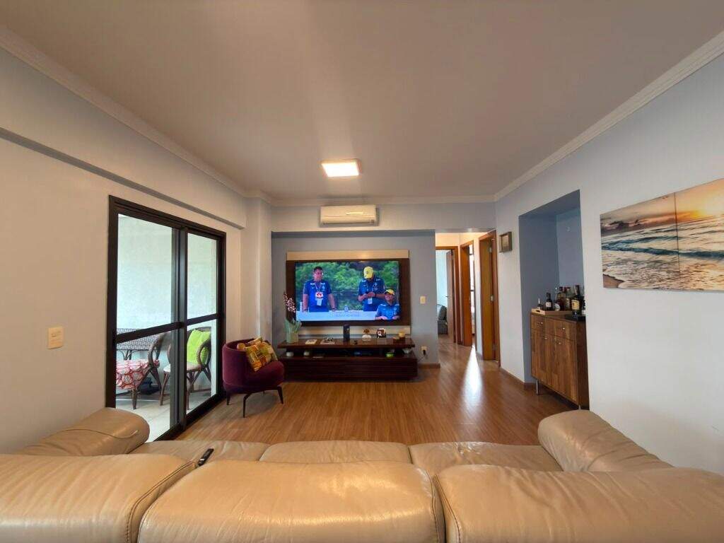 Apartamento à venda no Ponta da Praia: 