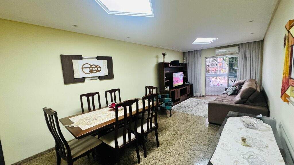 Apartamento à venda no Ponta da Praia: 