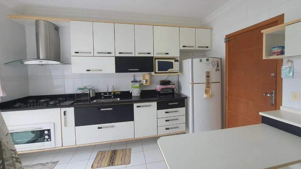 Apartamento à venda no Embaré: 