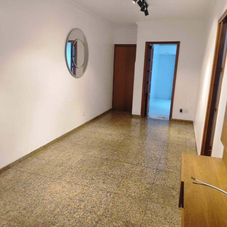 Apartamento à venda no Ponta da Praia: 