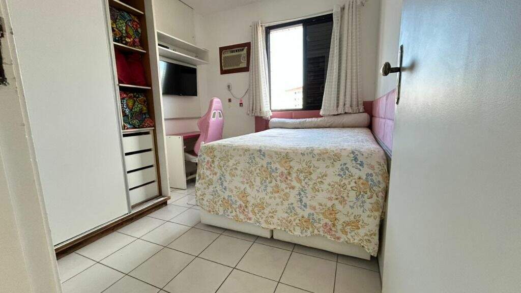 Apartamento à venda no Embaré: 