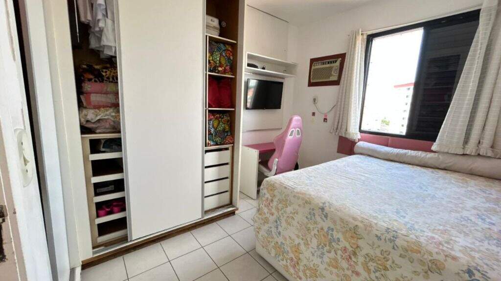 Apartamento à venda no Embaré: 