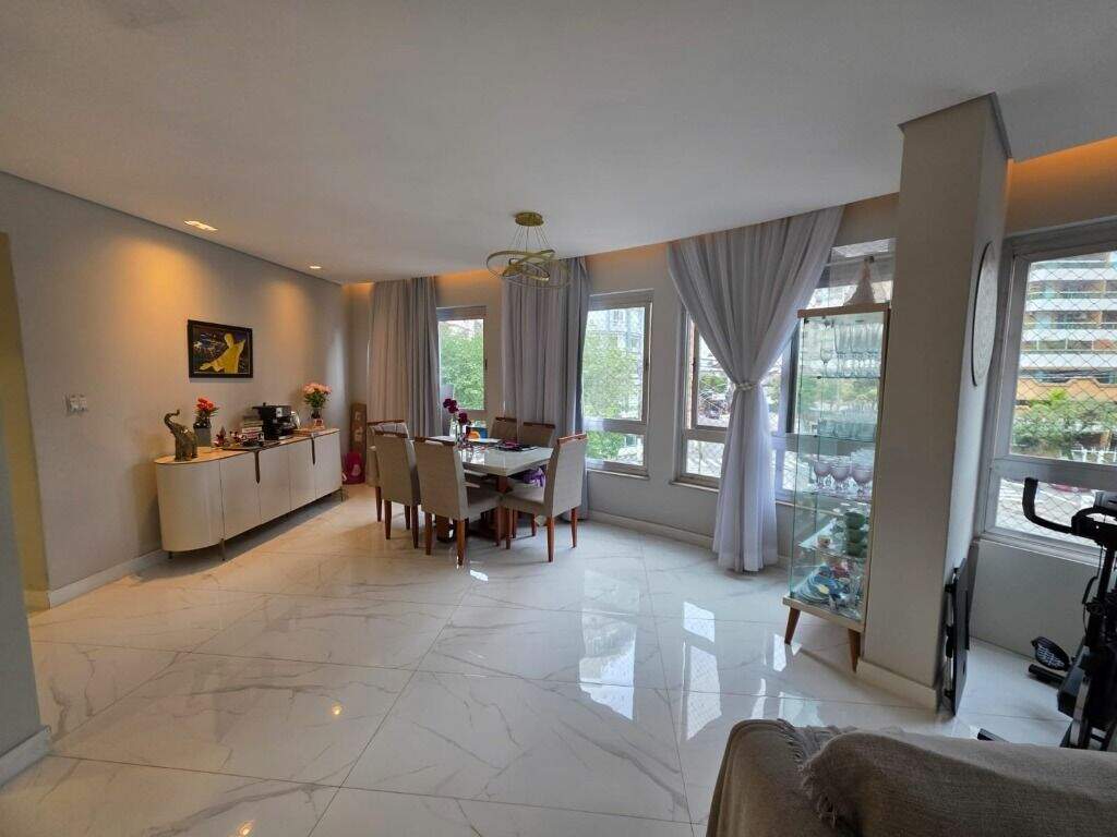 Apartamento à venda no Gonzaga: 