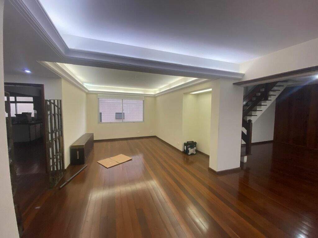 Apartamento Triplex à venda no Ponta da Praia: 