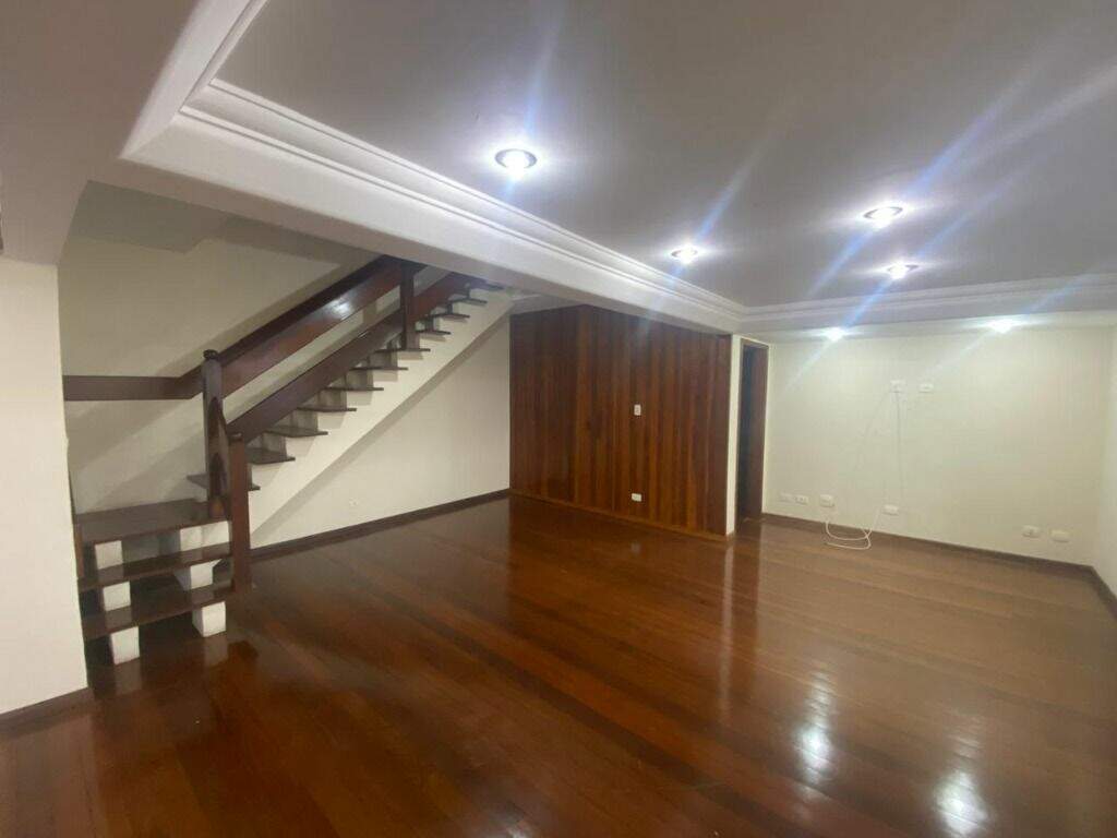 Apartamento Triplex à venda no Ponta da Praia: 