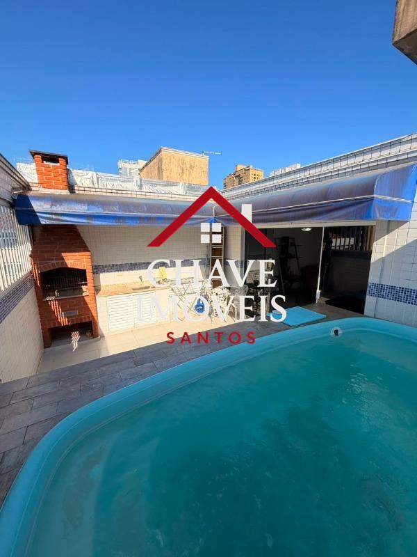 Casa à venda no Embaré: 