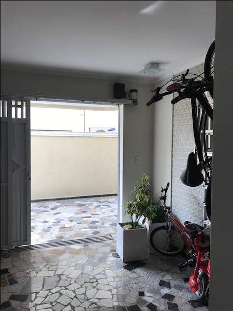 Casa à venda no Embaré: 