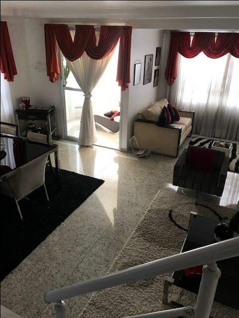 Casa à venda no Embaré: 