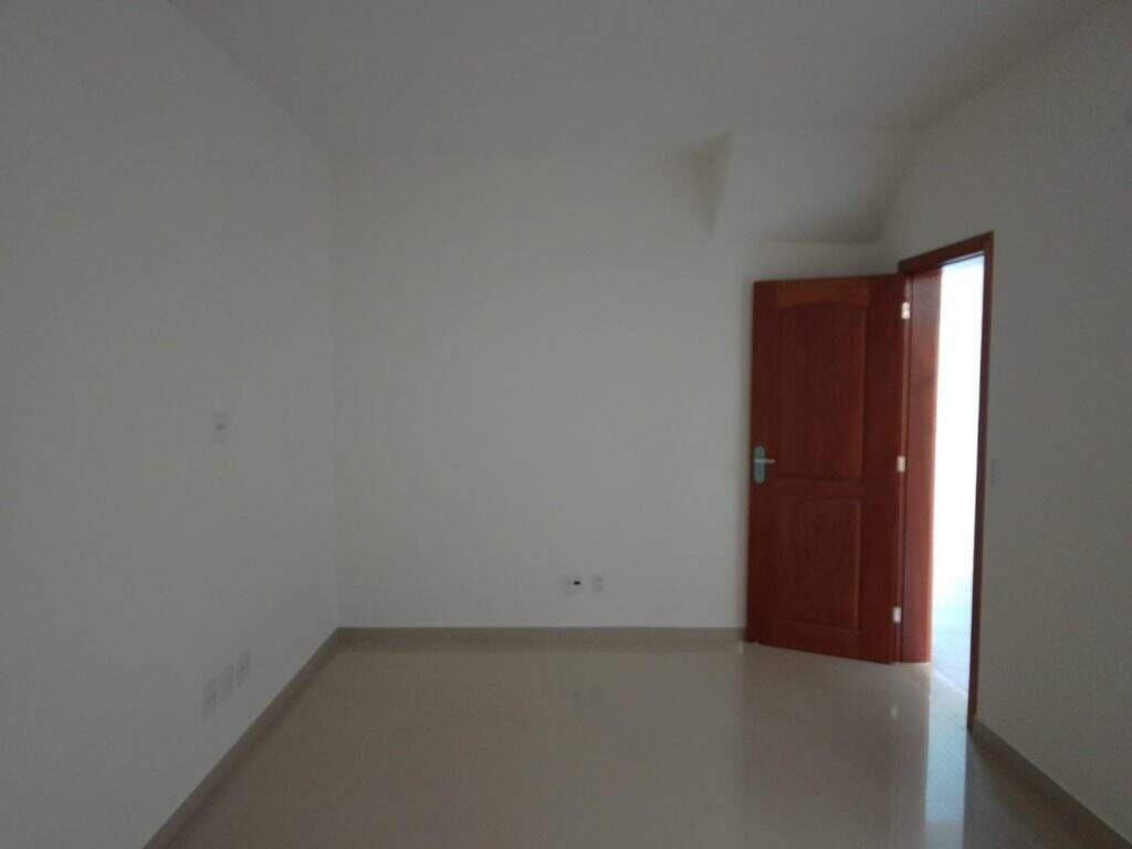 Casa à venda no Embaré: 