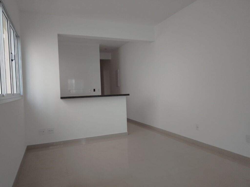 Casa à venda no Embaré: 
