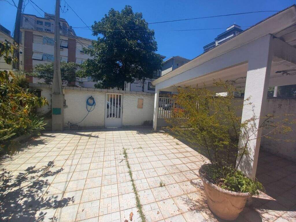 Casa à venda no Aparecida: 