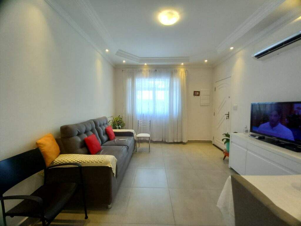 Casa à venda no Embaré: 