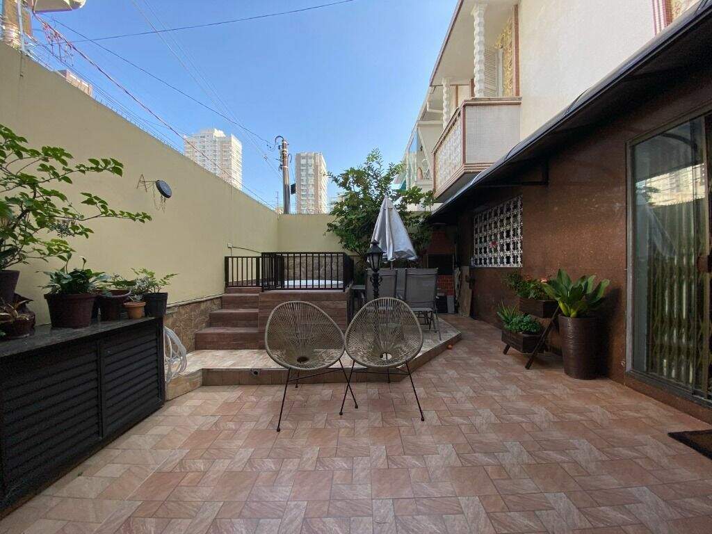 Casa à venda no Embaré: 