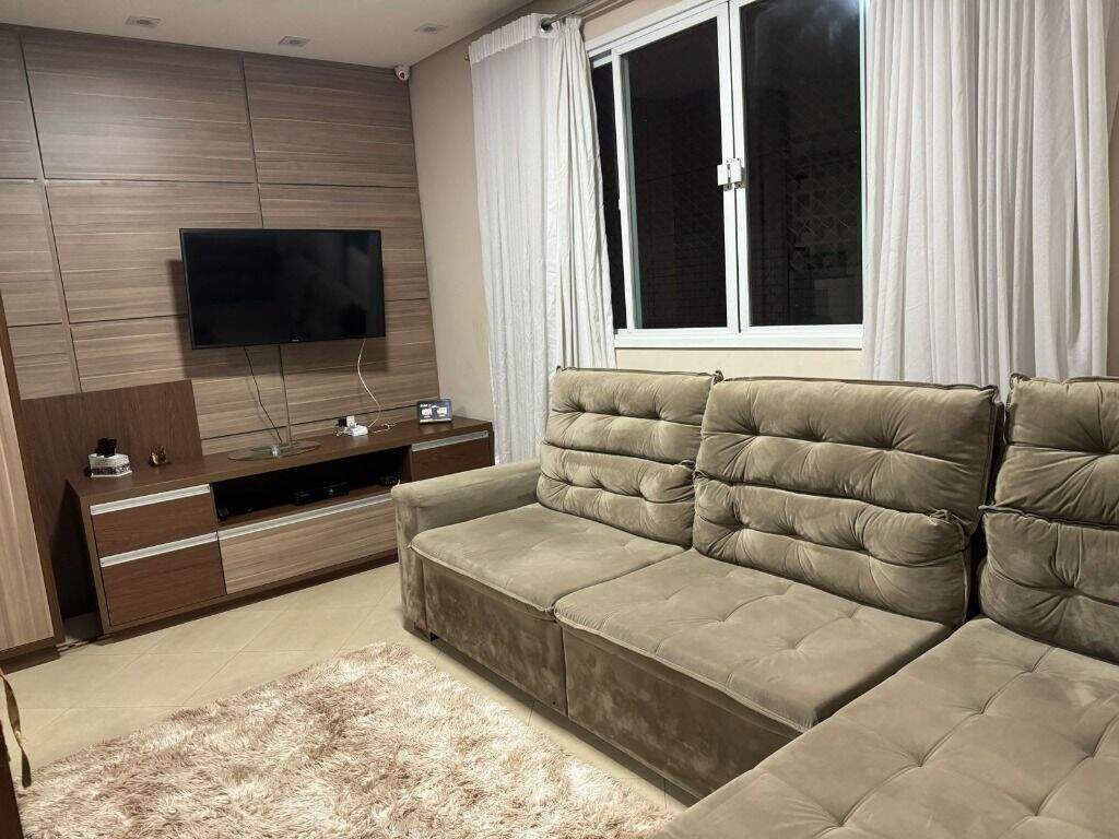 Casa à venda no Embaré: 