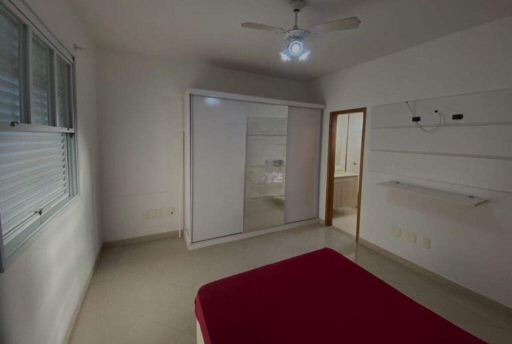 Casa à venda no Embaré: 