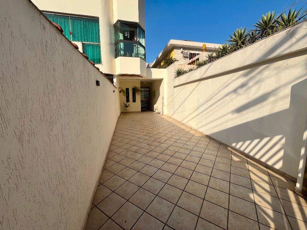 Casa à venda no Boqueirão: 