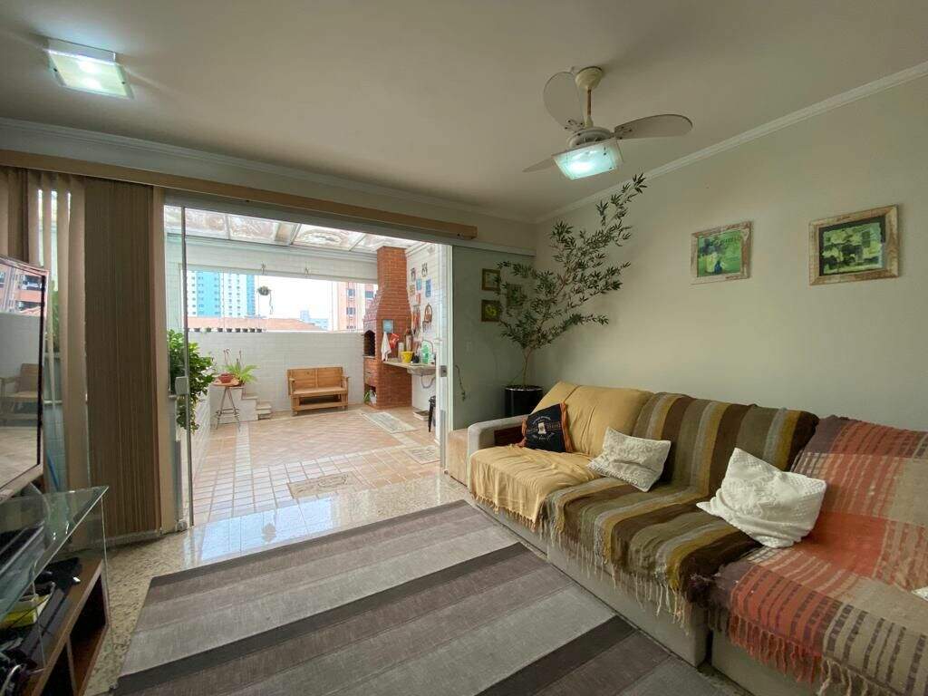 Casa à venda no Embaré: 
