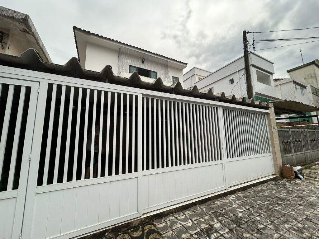 Casa à venda no Boqueirão: 