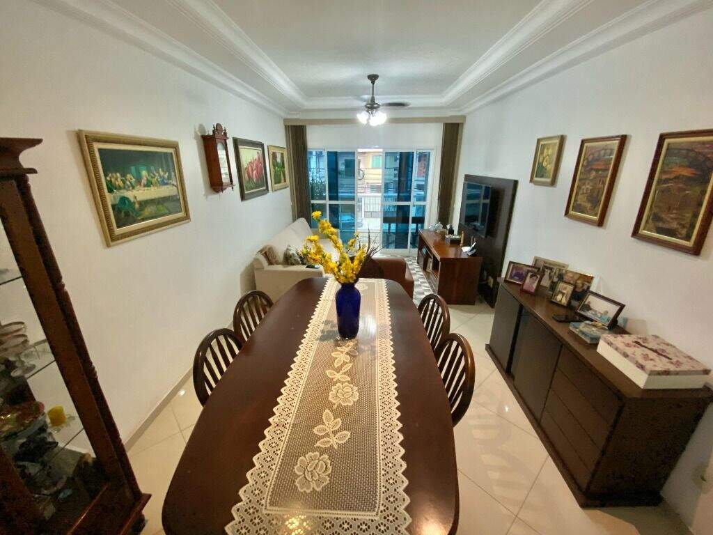 Casa à venda no Embaré: 