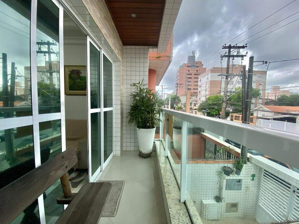 Casa à venda no Embaré: 