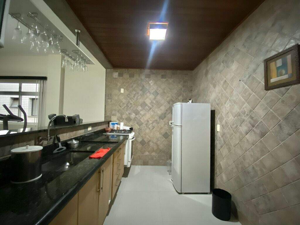 Casa à venda no Embaré: 