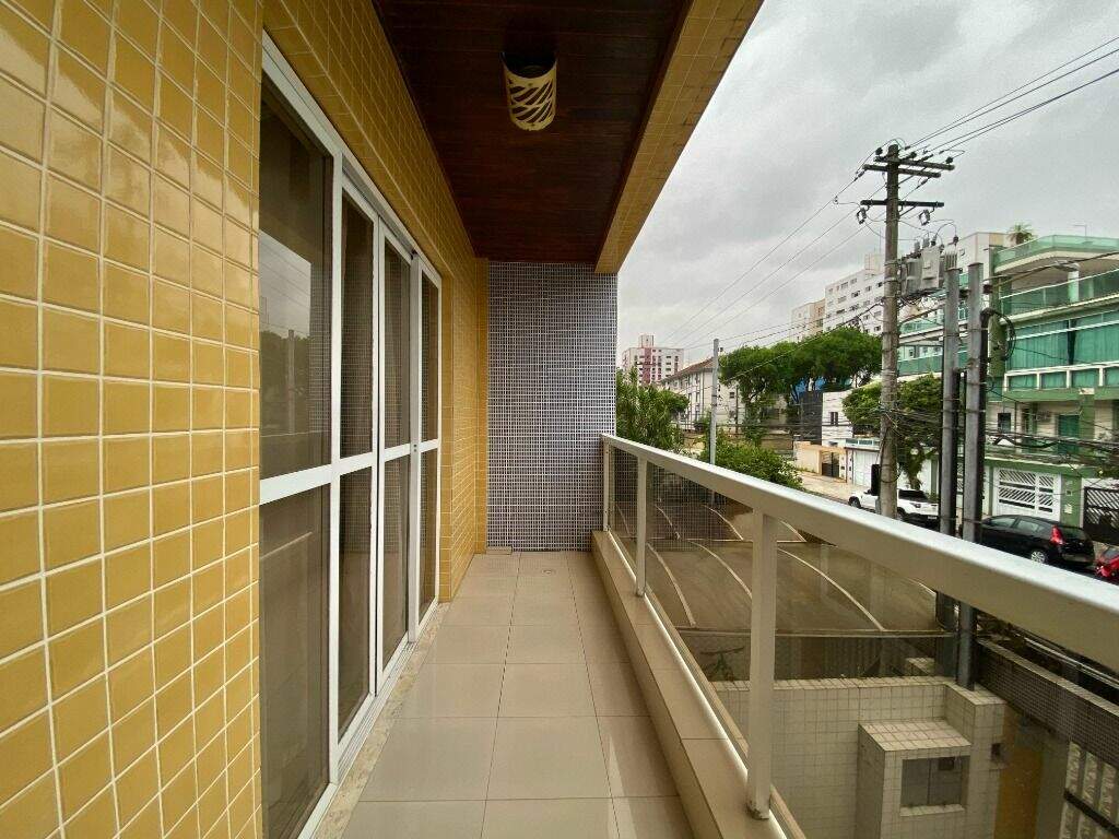 Casa à venda no Embaré: 