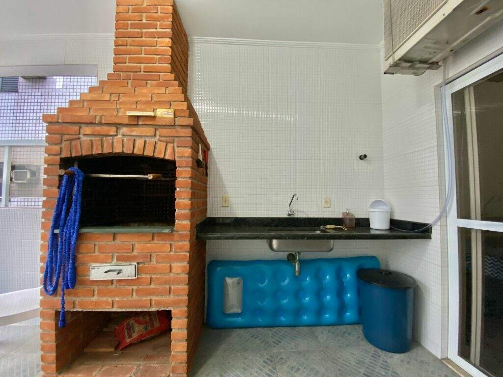 Casa à venda no Embaré: 