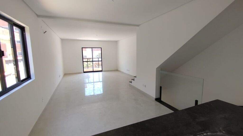 Casa à venda no Embaré: 