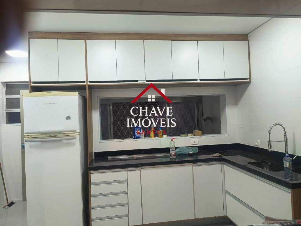 Casa à venda no Embaré: 