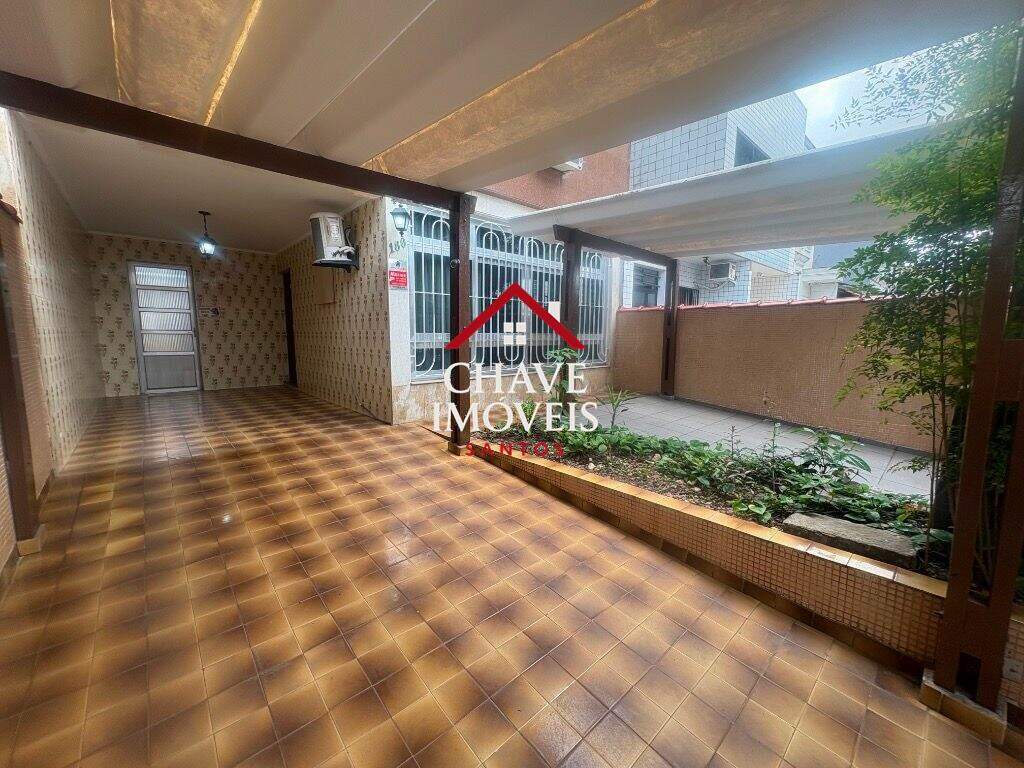 Casa para aluguel no Embaré: 