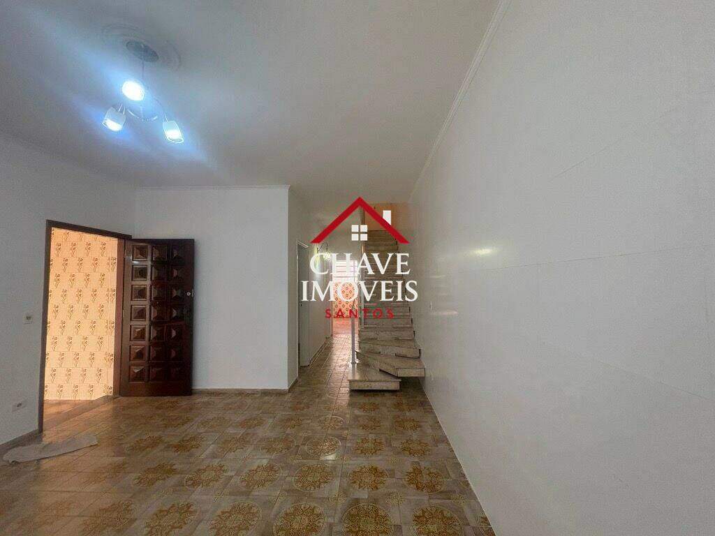Casa para aluguel no Embaré: 