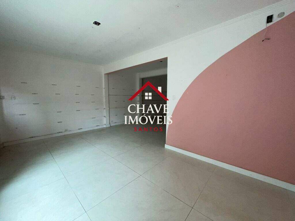 Casa à venda no Embaré: 
