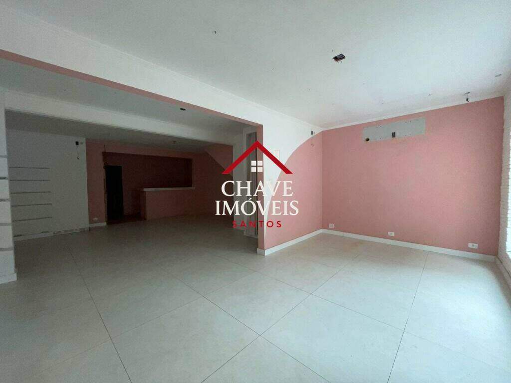 Casa à venda no Embaré: 