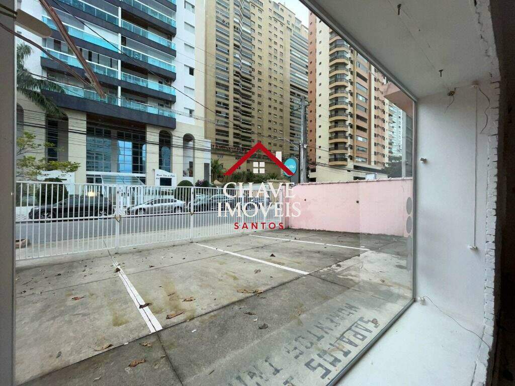 Casa à venda no Embaré: 
