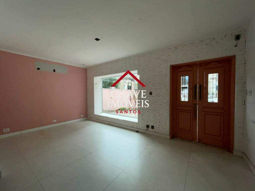 Casa à venda no Embaré: 