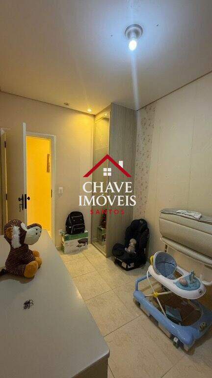 Casa à venda no Embaré: 