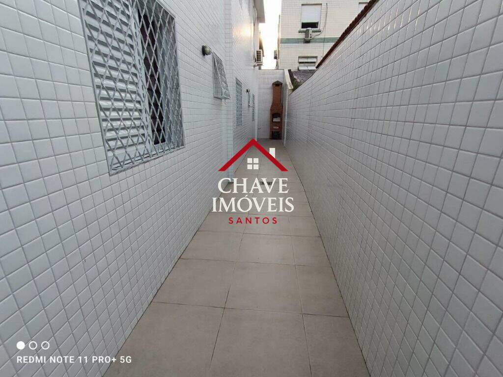 Casa à venda no Embaré: 