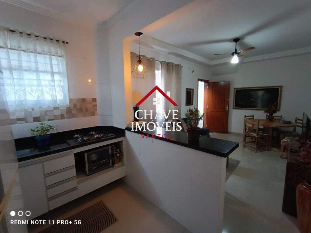 Casa à venda no Embaré: 