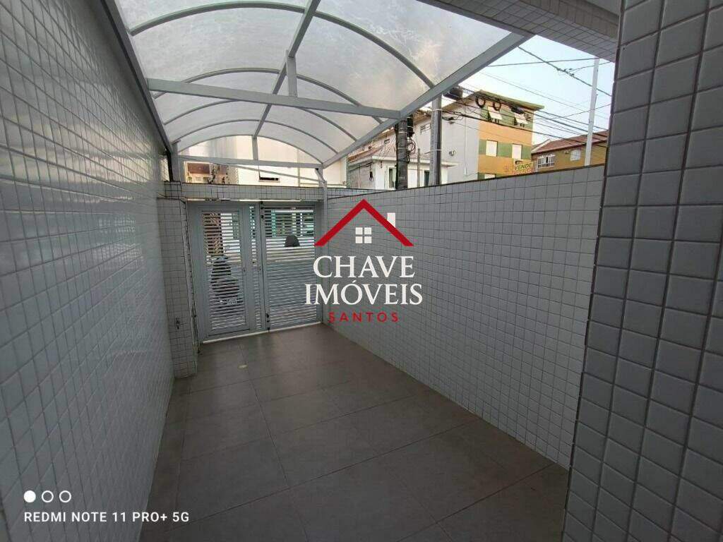 Casa à venda no Embaré: 