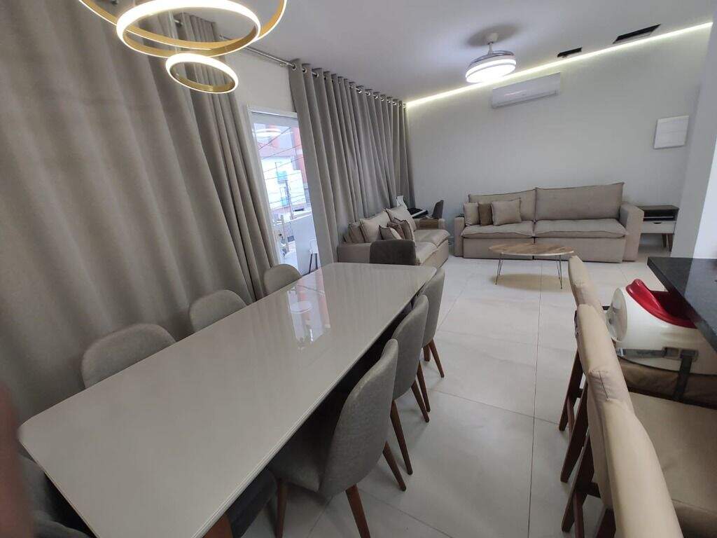 Casa à venda no Campo Grande: 
