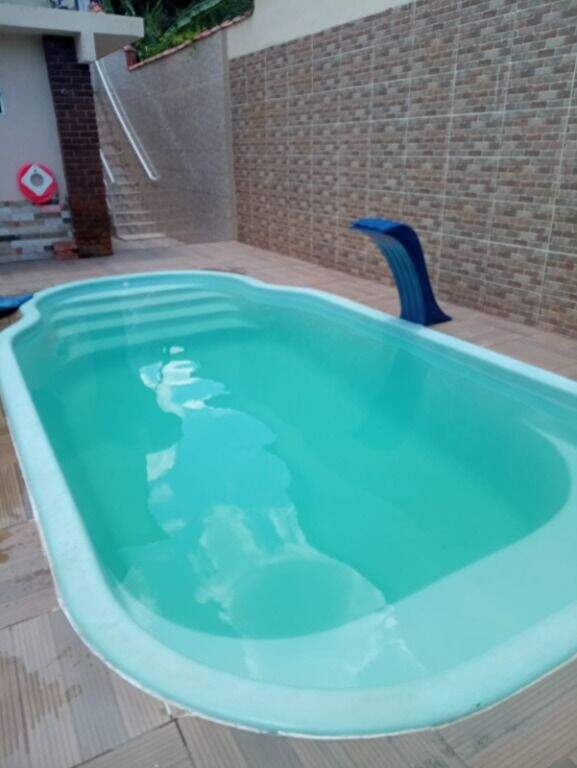 Casa à venda no Caruara: 